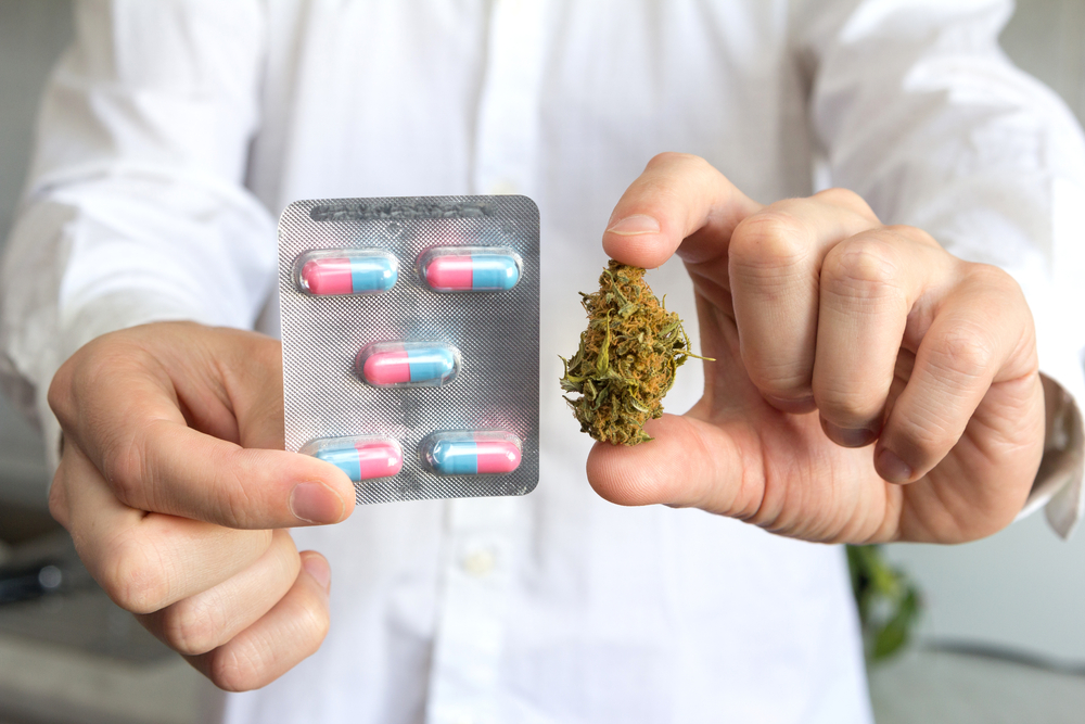 Qu'il soit sous forme synthétique ou naturelle, il n'existe aucune preuve scientifique approprié selon laquelle le cannabis aide les patients atteints de la maladie de Huntington.
