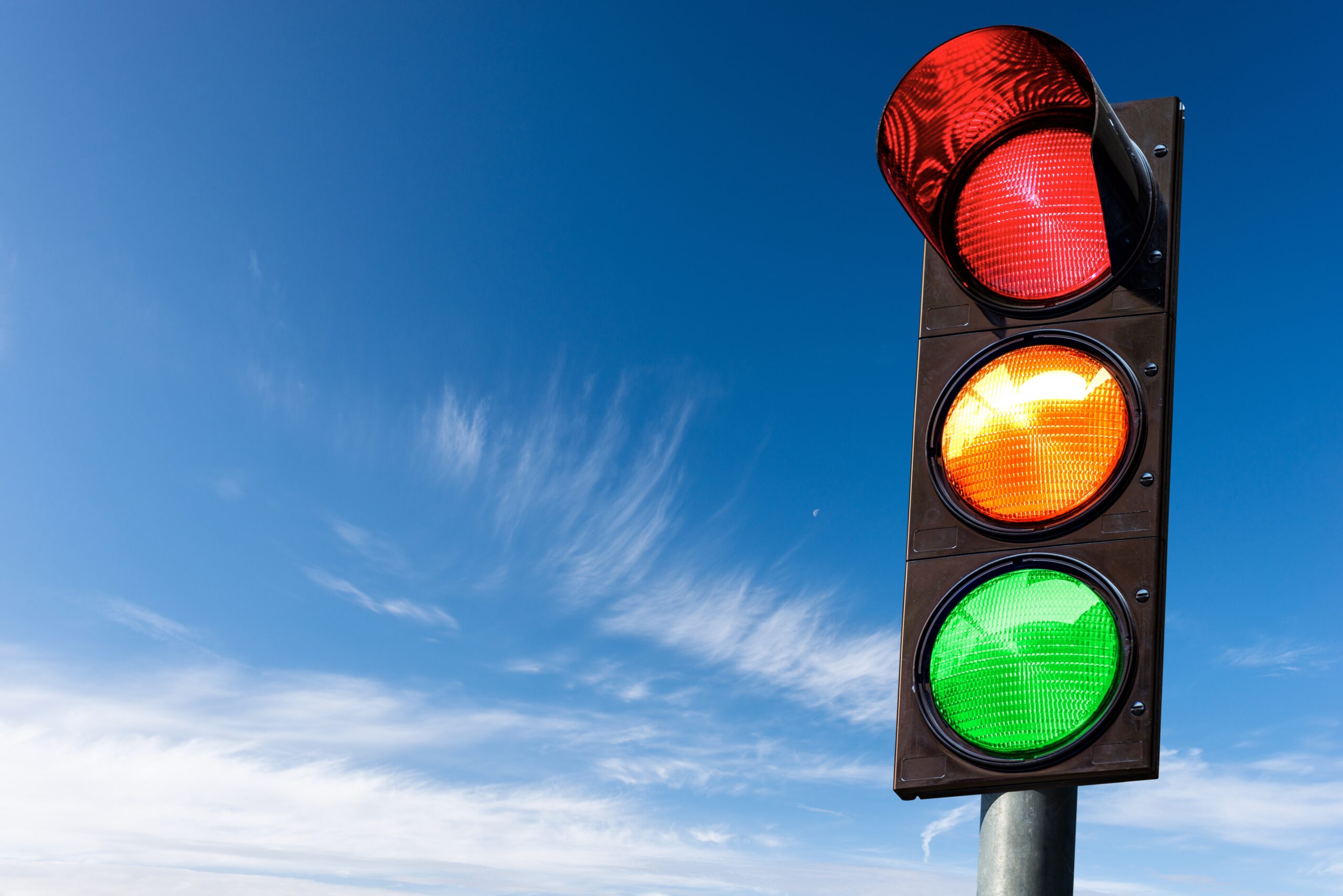 Feu rouge, feu vert : comment la maladie de Huntington influence les feux de signalisation génétiques
